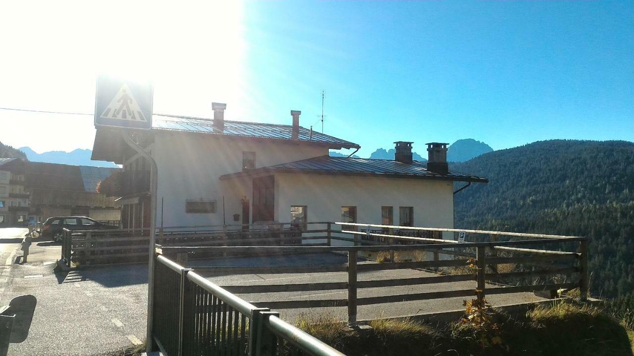 Balcone Sulle Dolomiti 2 Apartment Dosoledo Exterior photo